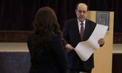 قادة كتل وعدد من المسؤولين والسياسيين يدلون بأصواتهم في مراكز الاقتراع.